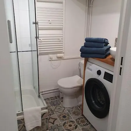 Quartier De L'aiguillon 200m アパート *